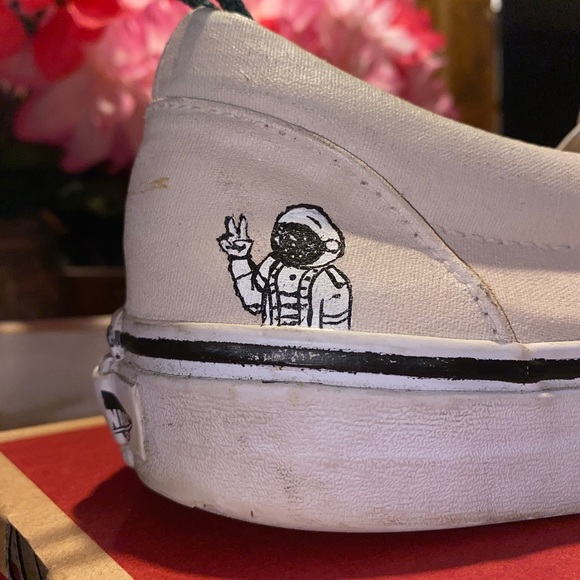 Custom Spaceman Vans - Picture 3 of 3